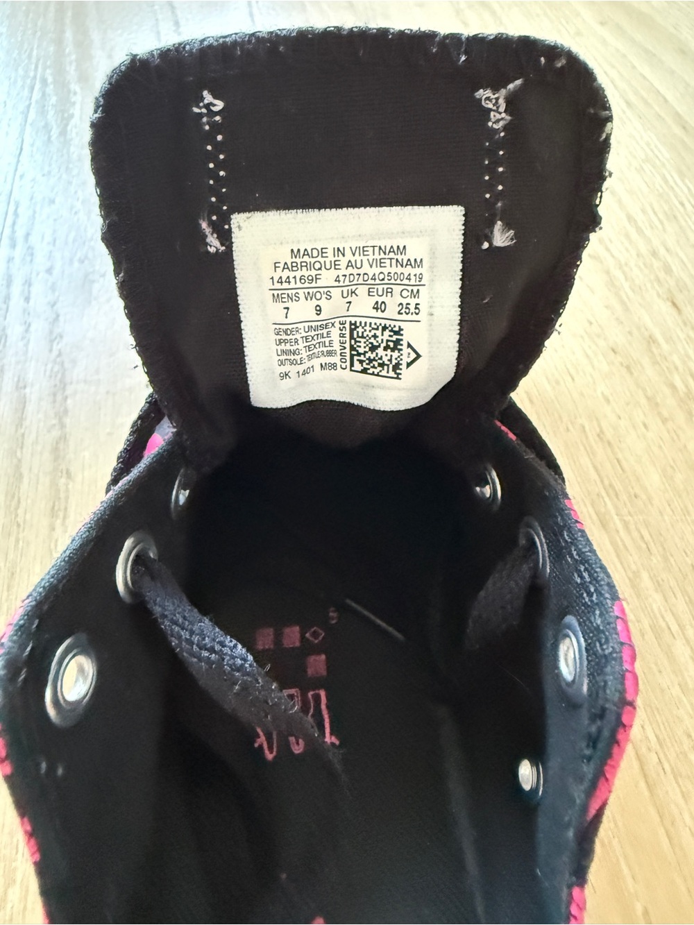 Converse Black Sneakers with Pink Zigzag Accent - Picture 3 of 5
